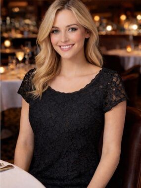 Elle Black Floral Lace Short Sleeve Top